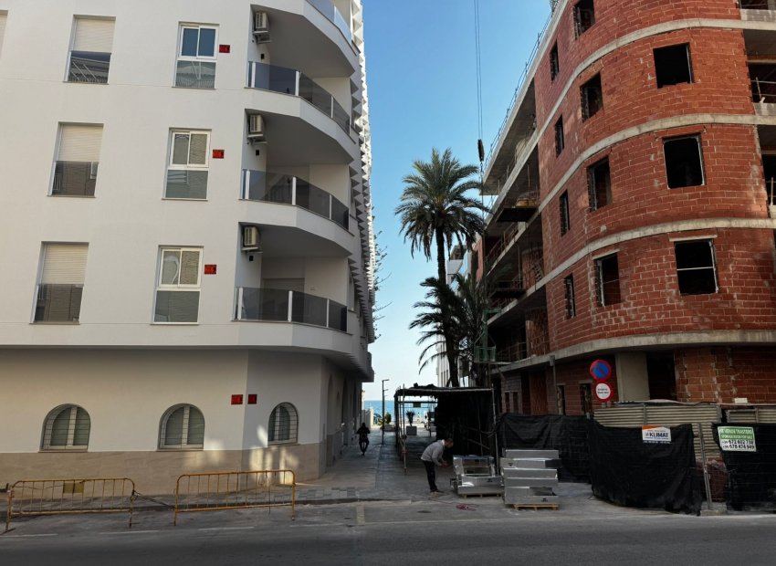 Herverkoop - Appartement / flat - Torrevieia - Playa Los Locos