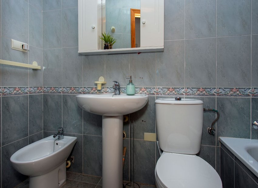 Herverkoop - Appartement / flat - Torrevieia - Playa Los Locos