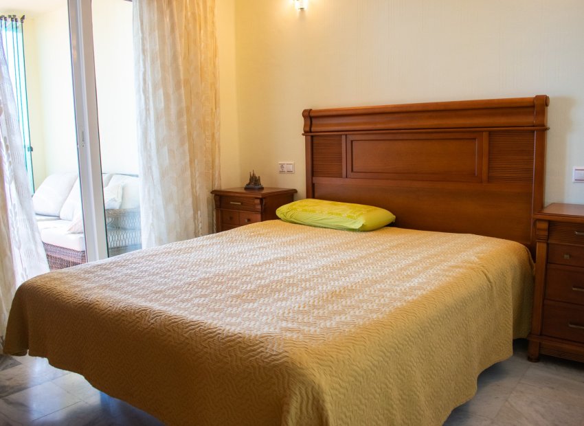 Herverkoop - Appartement / flat - Torrevieia - Playa Los Locos