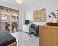 Herverkoop - Appartement / flat - Torrevieia - Playa Los Locos