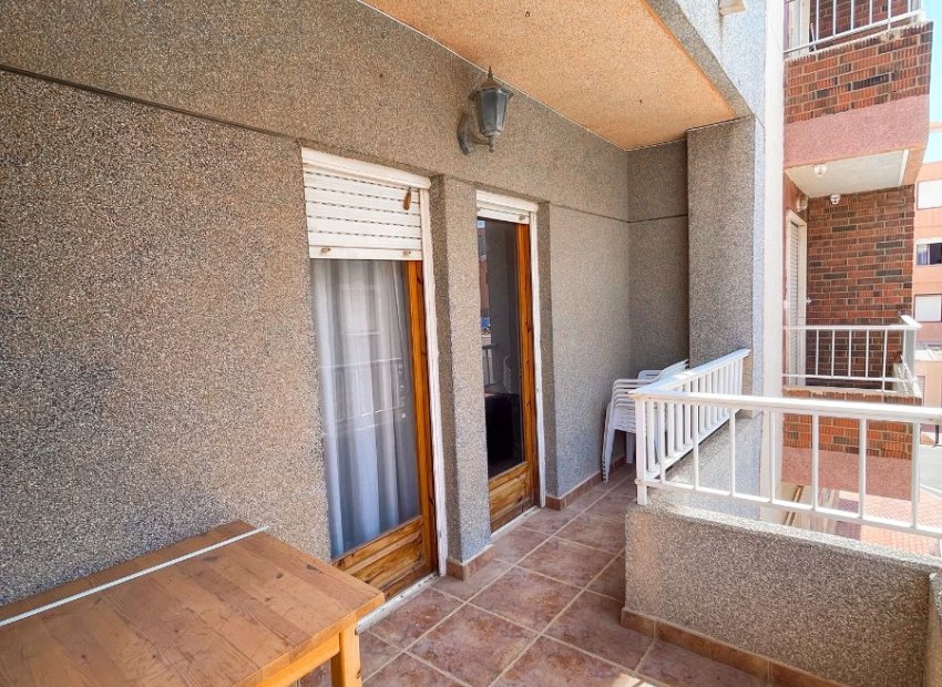 Herverkoop - Appartement / flat - Torrevieia - Playa Los Naufragos