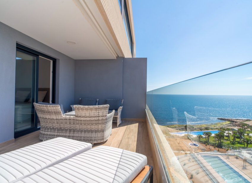 Herverkoop - Appartement / flat - Torrevieia - Punta Prima