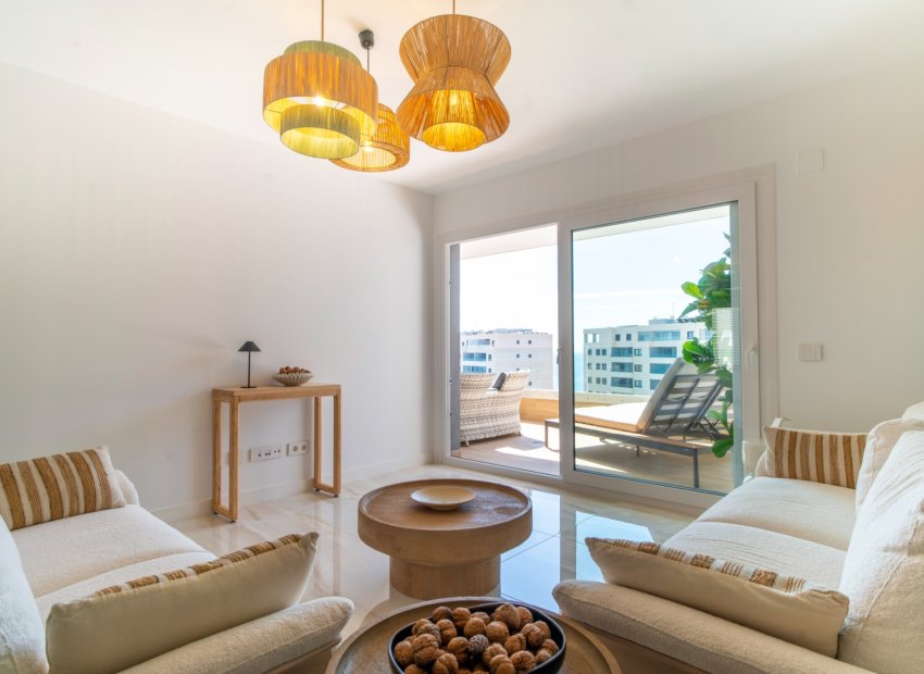 Herverkoop - Appartement / flat - Torrevieia - Punta Prima