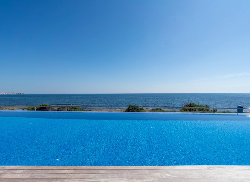 Herverkoop - Appartement / flat - Torrevieia - Punta Prima