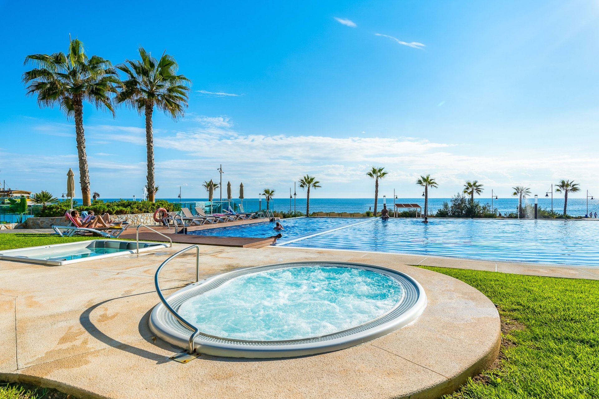 Herverkoop - Appartement / flat - Torrevieia - Punta Prima