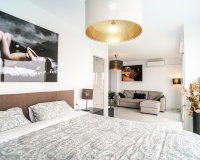 Herverkoop - Appartement / flat - Torrevieia - Punta Prima