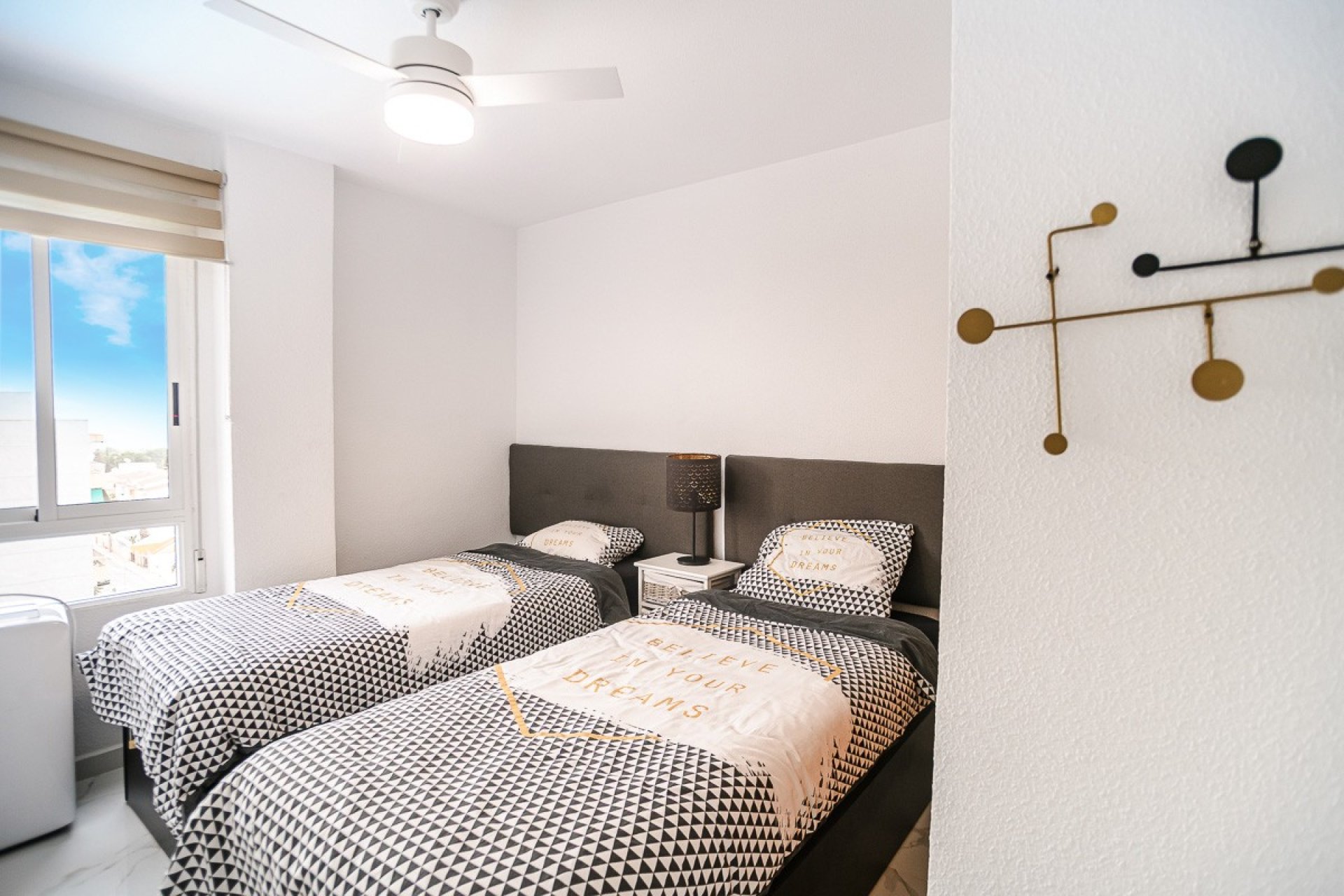 Herverkoop - Appartement / flat - Torrevieia - Punta Prima