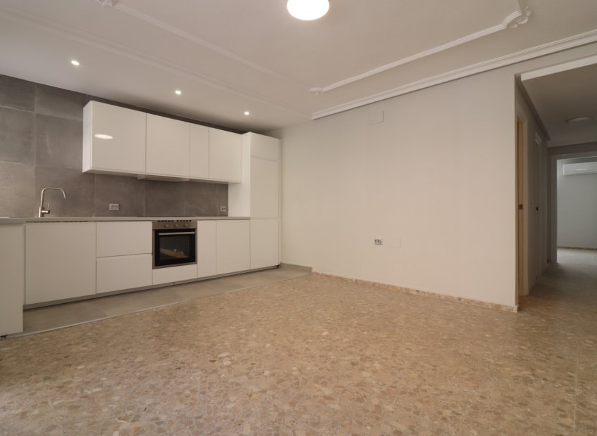 Herverkoop - Appartement / flat - Torrevieia - Torre la mata