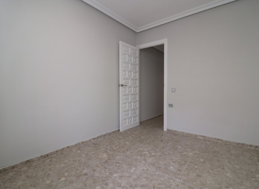 Herverkoop - Appartement / flat - Torrevieia - Torre la mata