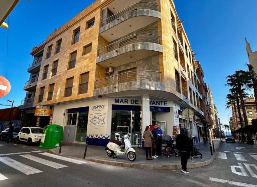 Herverkoop - Appartement / flat - Torrevieia - Torrevieja