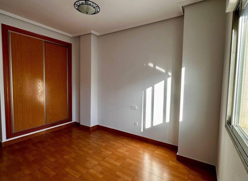 Herverkoop - Appartement / flat - Torrevieia - Torrevieja