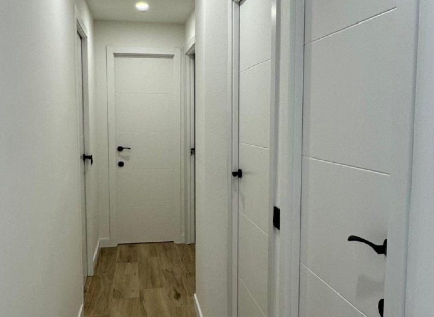 Herverkoop - Appartement / flat - Torrevieia - Torrevieja