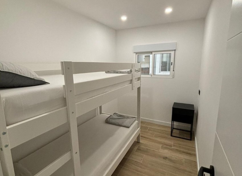 Herverkoop - Appartement / flat - Torrevieia - Torrevieja