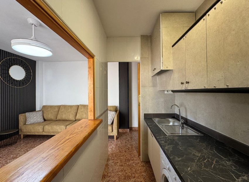 Herverkoop - Appartement / flat - Torrevieia - Torrevieja