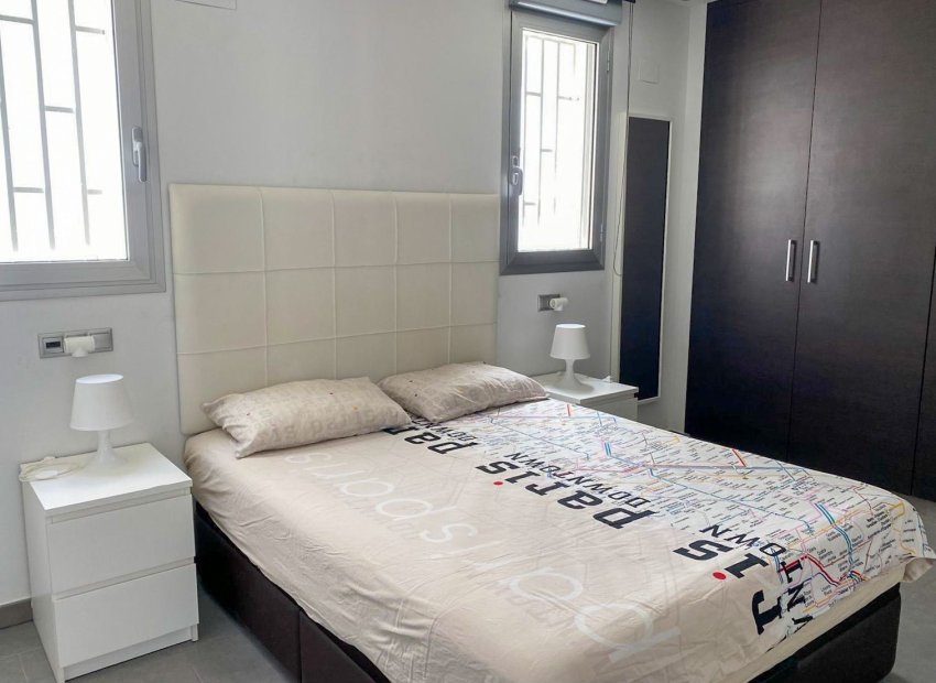 Herverkoop - Appartement / flat - Torrevieia - Torrevieja