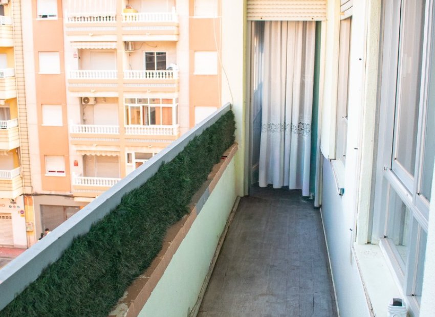 Herverkoop - Appartement / flat - Torrevieia - Torrevieja