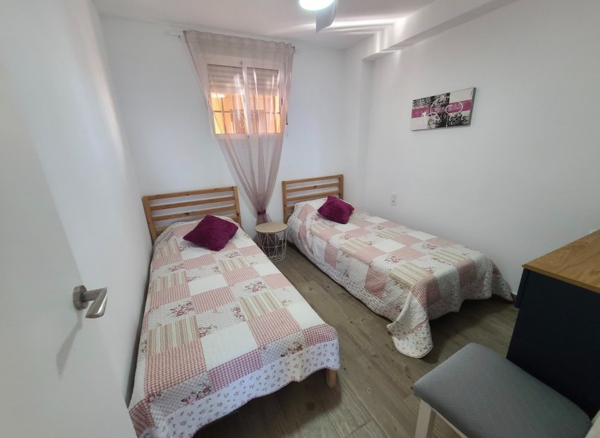 Herverkoop - Appartement / flat - Torrevieia - Torrevieja