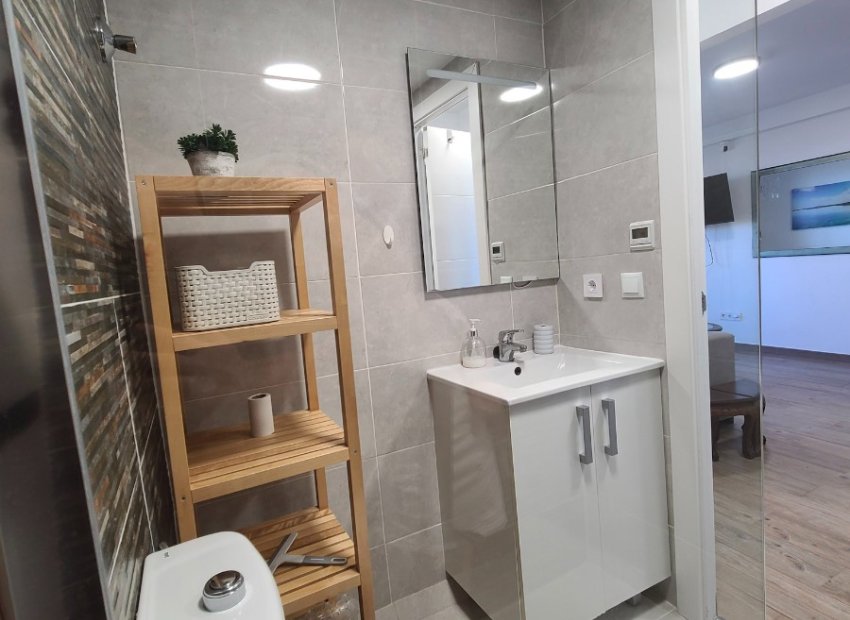 Herverkoop - Appartement / flat - Torrevieia - Torrevieja