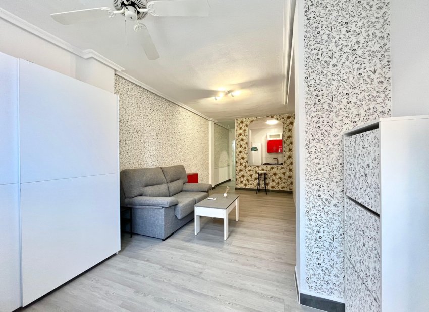 Herverkoop - Appartement / flat - Torrevieia - Torrevieja