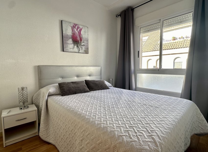 Herverkoop - Appartement / flat - Torrevieia - Torrevieja