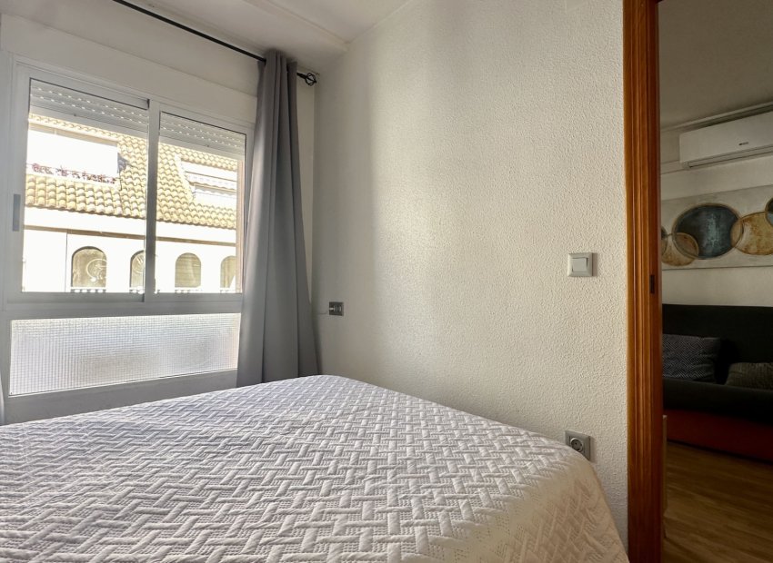 Herverkoop - Appartement / flat - Torrevieia - Torrevieja