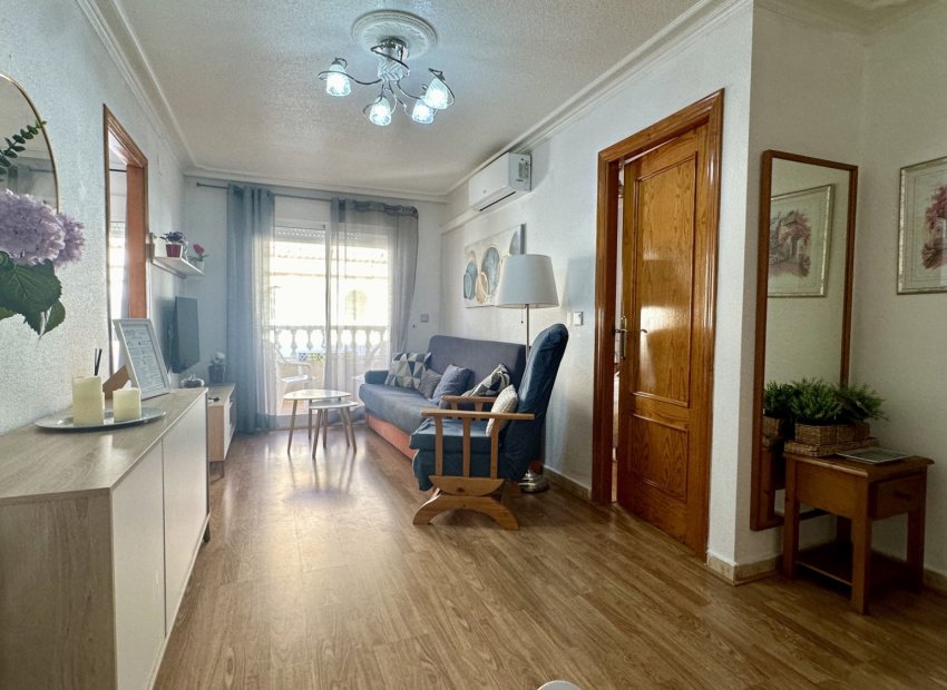 Herverkoop - Appartement / flat - Torrevieia - Torrevieja