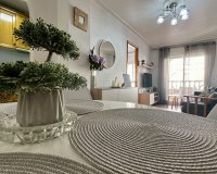 Herverkoop - Appartement / flat - Torrevieia - Torrevieja