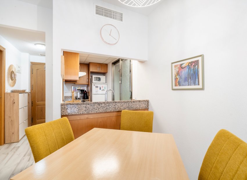 Herverkoop - Appartement / flat - Torrevieia - Torrevieja