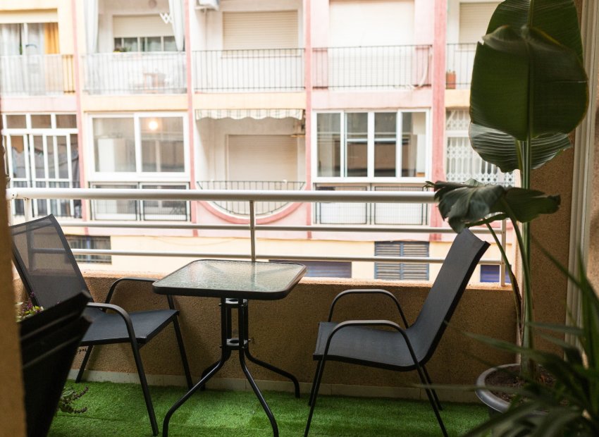 Herverkoop - Appartement / flat - Torrevieia - Torrevieja