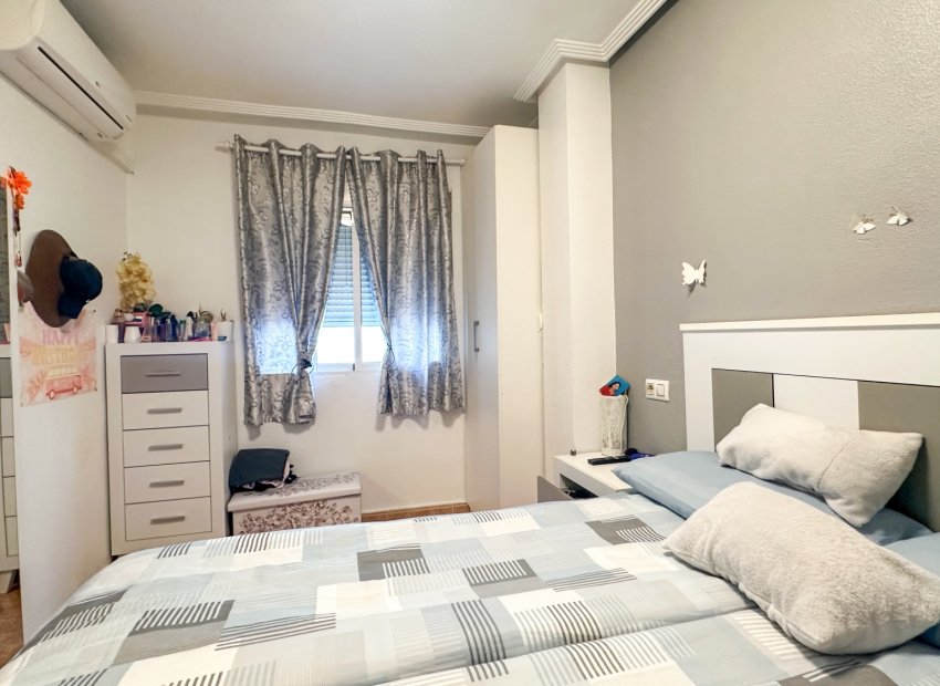 Herverkoop - Appartement / flat - Torrevieia - Torrevieja