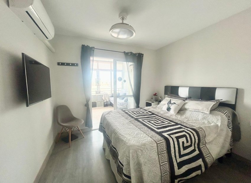 Herverkoop - Appartement / flat - Torrevieia - Torrevieja