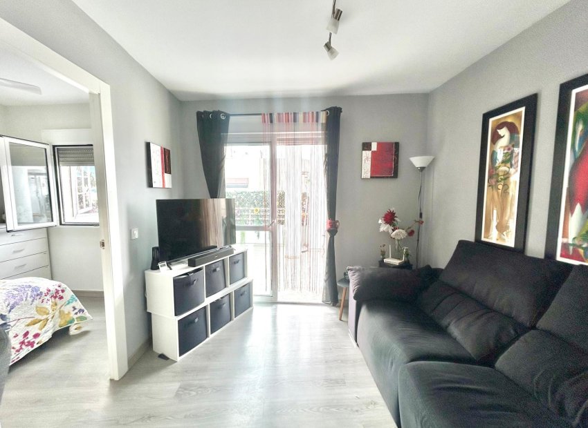 Herverkoop - Appartement / flat - Torrevieia - Torrevieja