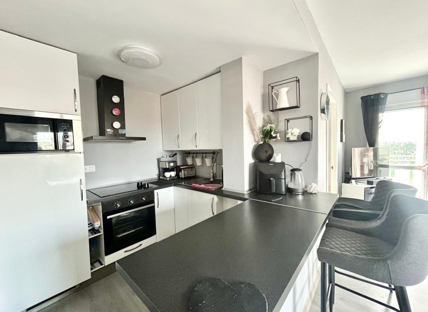 Herverkoop - Appartement / flat - Torrevieia - Torrevieja