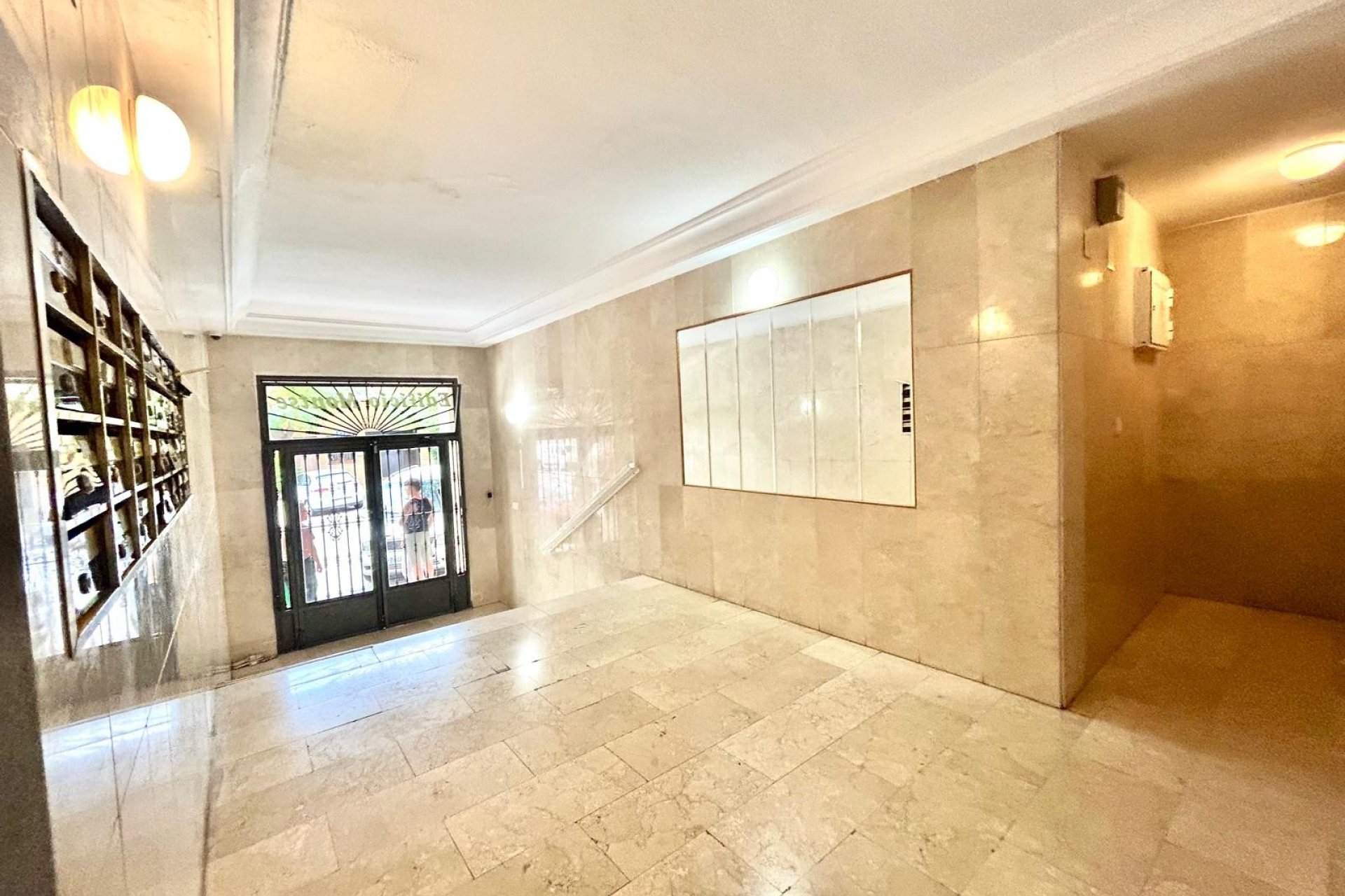 Herverkoop - Appartement / flat - Torrevieia - Torrevieja