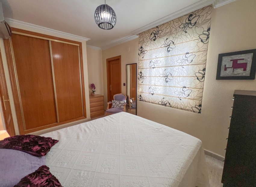 Herverkoop - Appartement / flat - Torrevieia - Torrevieja