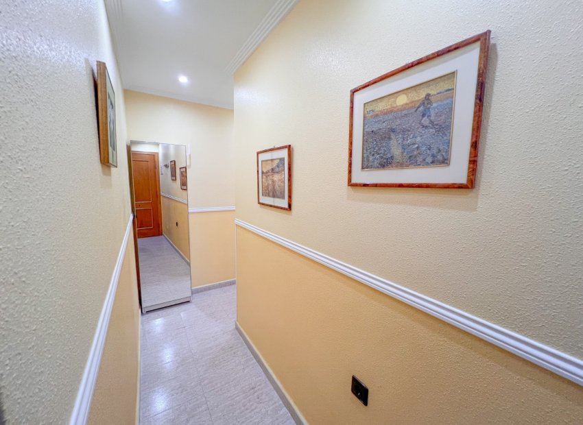 Herverkoop - Appartement / flat - Torrevieia - Torrevieja