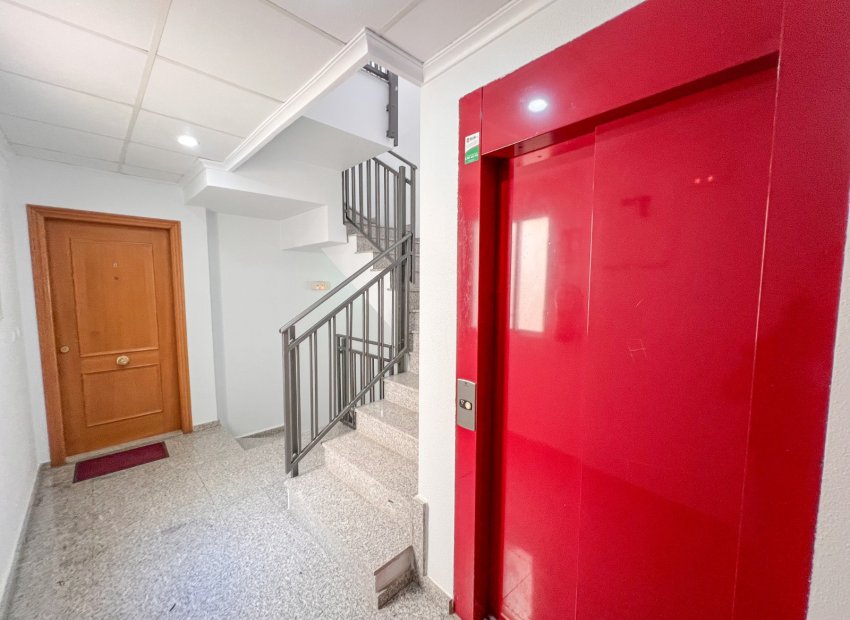 Herverkoop - Appartement / flat - Torrevieia - Torrevieja