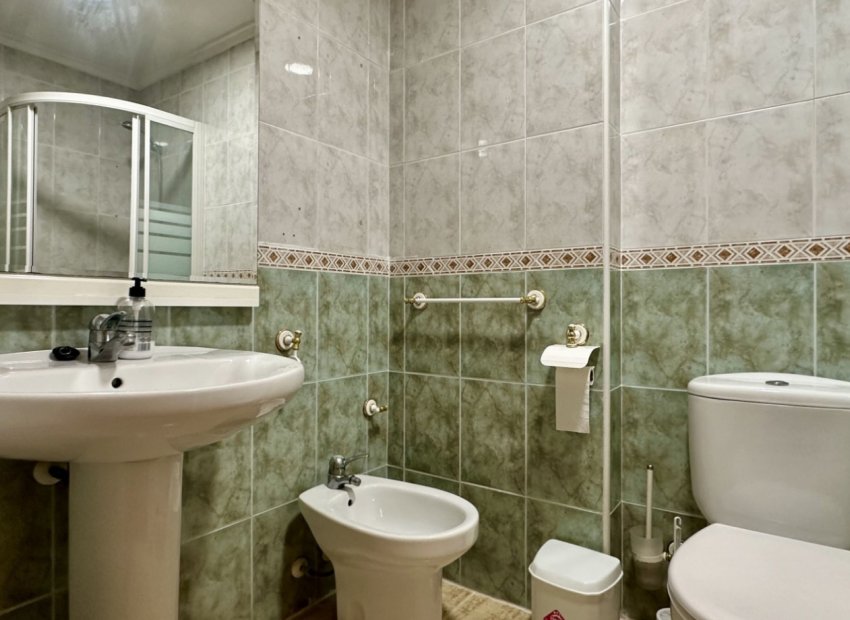 Herverkoop - Appartement / flat - Torrevieia - Torrevieja