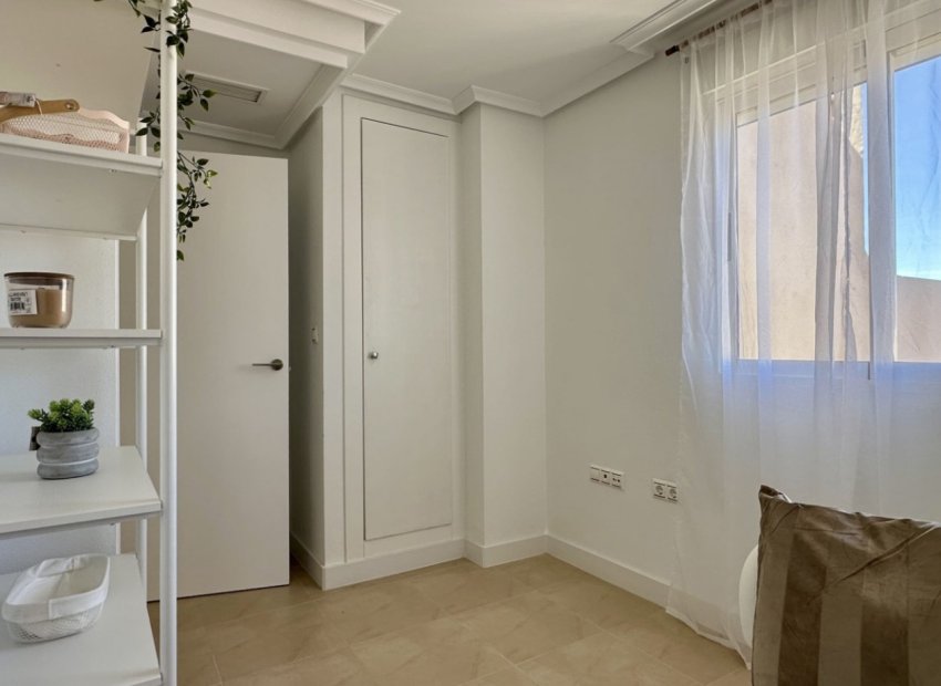 Herverkoop - Appartement / flat - Torrevieia - Torrevieja