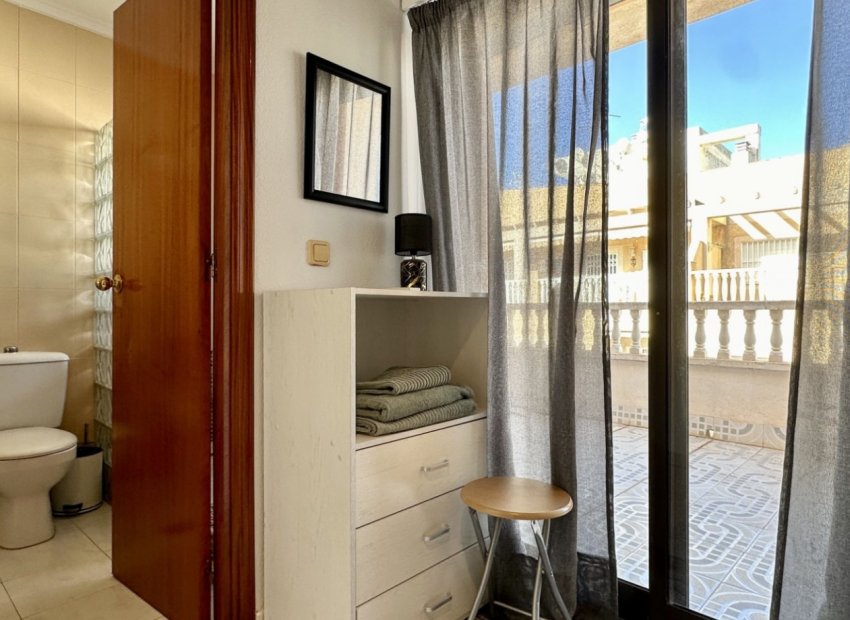 Herverkoop - Appartement / flat - Torrevieia - Torrevieja