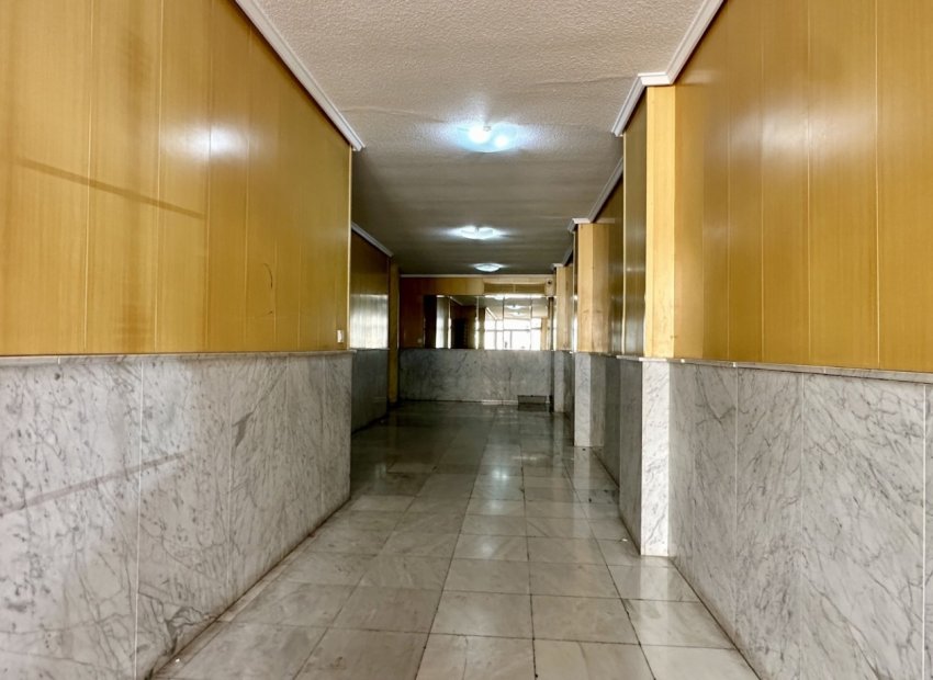 Herverkoop - Appartement / flat - Torrevieia - Torrevieja