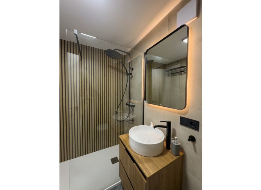 Herverkoop - Appartement / flat - Torrevieia - Torrevieja