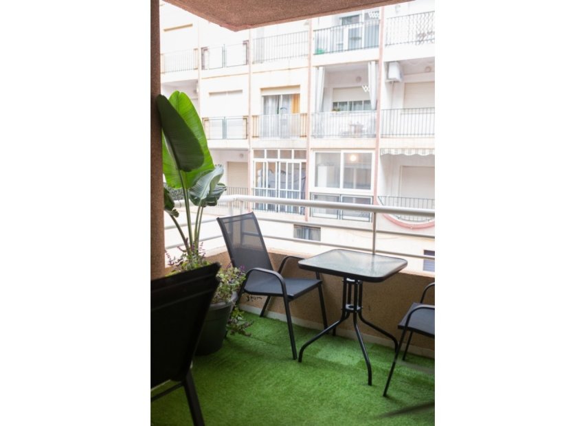 Herverkoop - Appartement / flat - Torrevieia - Torrevieja