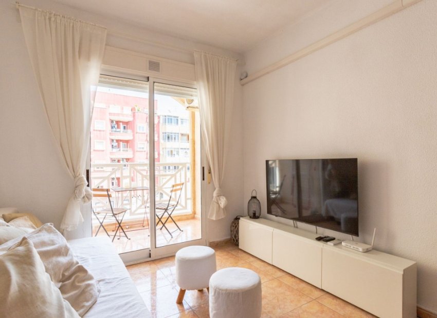 Herverkoop - Appartement / flat - Torrevieia - Torrevieja