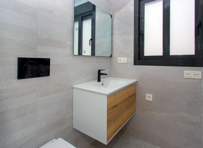 Herverkoop - Appartement / flat - Torrevieia - Torrevieja