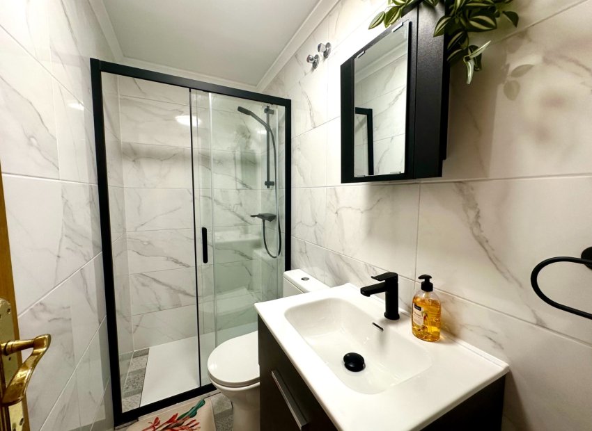 Herverkoop - Appartement / flat - Torrevieia - Torrevieja