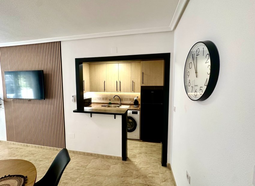 Herverkoop - Appartement / flat - Torrevieia - Torrevieja