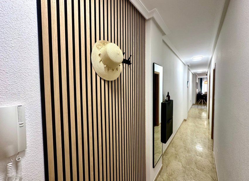 Herverkoop - Appartement / flat - Torrevieia - Torrevieja