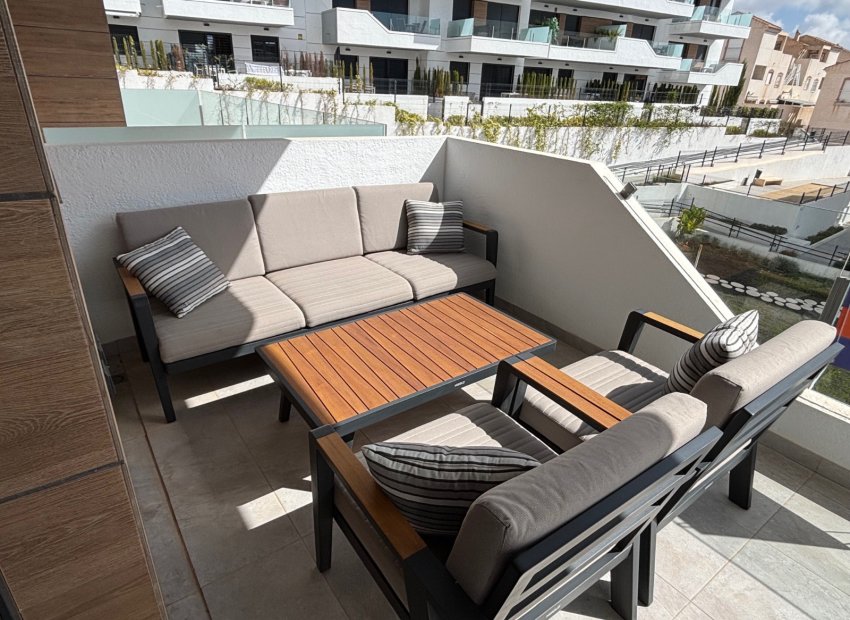 Herverkoop - Appartement / flat - Villamartín - Las Filipinas