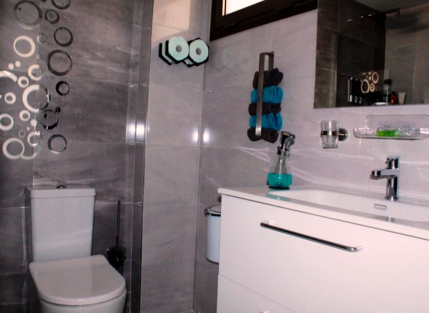 Herverkoop - Appartement / flat - Villamartín - Los Dolses